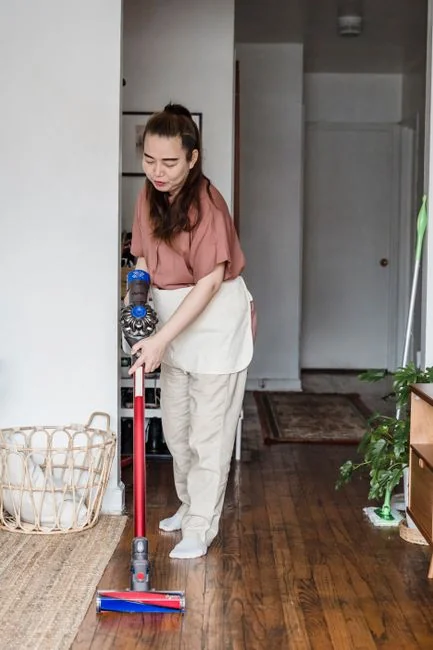 about-01 Cleaning time 🧼🤚 -- Thanks for visiting! Donations help & motivate me to keep uploading more 📸s. Even a buck or two helps. ➡️ https://www.buymeacoffee.com/uniqueton Found my photos useful? feel free to contact me about anything at email: uniquetonshots@gmail.com IG: @uniquetonshots